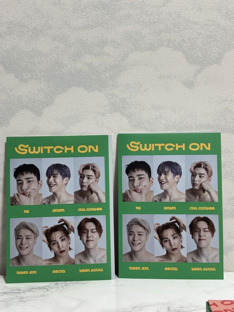 [USED] ASTRO SWITCH ON Album 4-piece Set