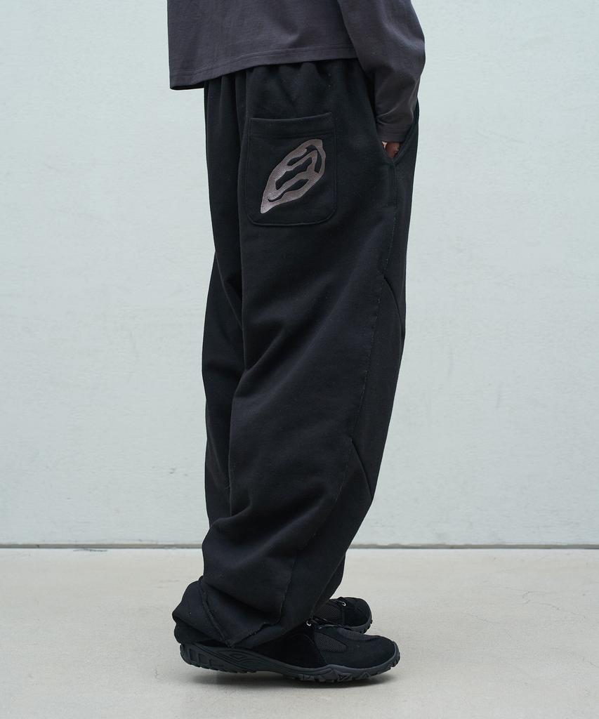 SUPERSUB Cut-Off Layered Balloon Fit Sweatpants - Black