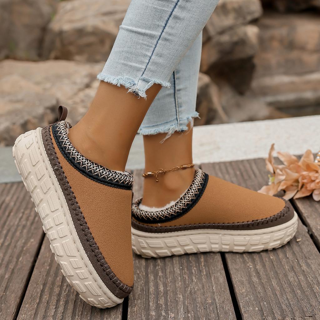 Winter 2025 New Cashmere Warm Boots Thick Sole Heelless Cashmere Shoes Warm Shoes Slippers Covered Half Mop Shoes Women Boots