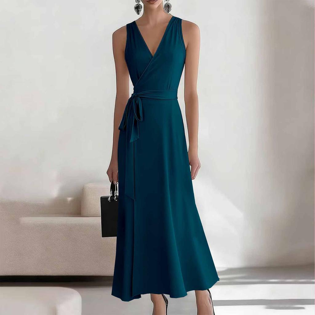 Women's Fashionable Color V-neck Lace Sleeveless Long Casual Dress