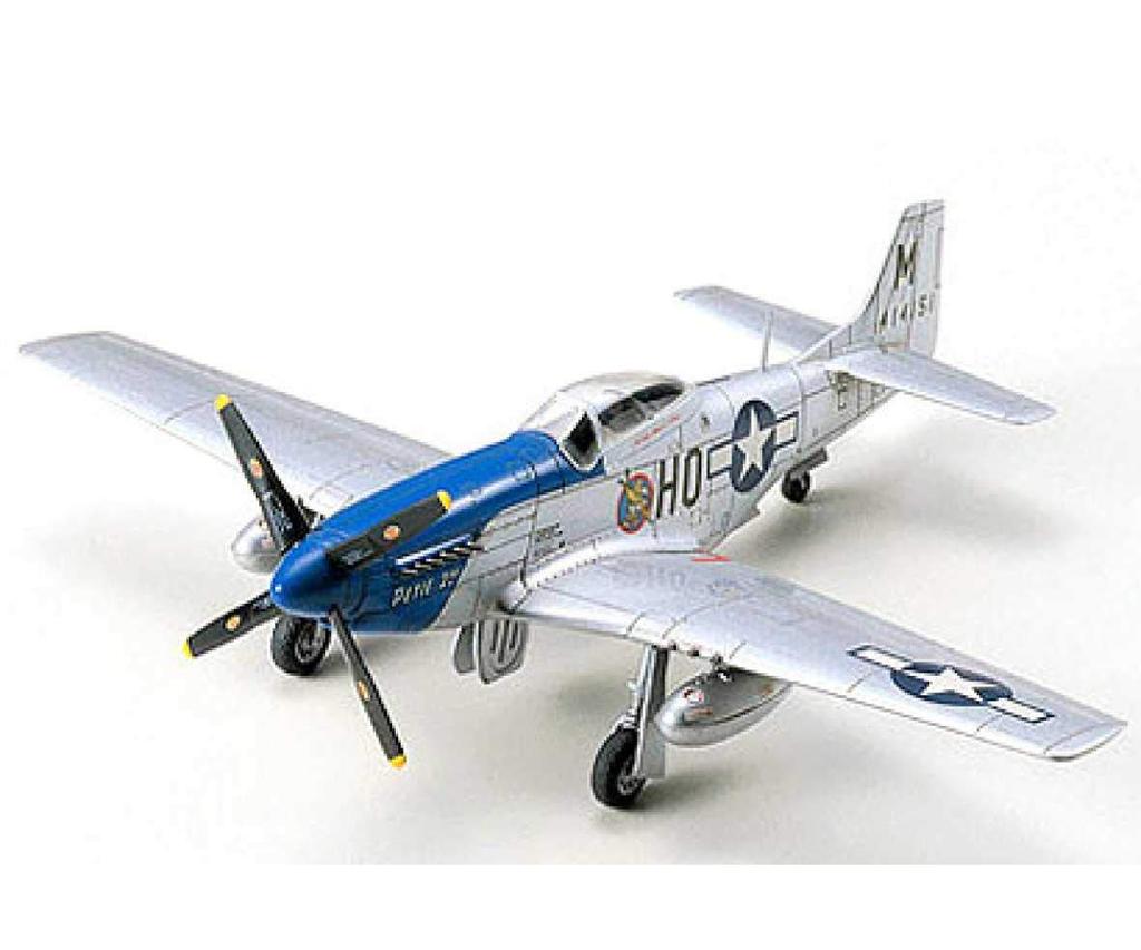 Tamiya 1/72 Warbird Collection No. 49 U.S. Army North American P-51D Mustang Plastic Model Kit 60749