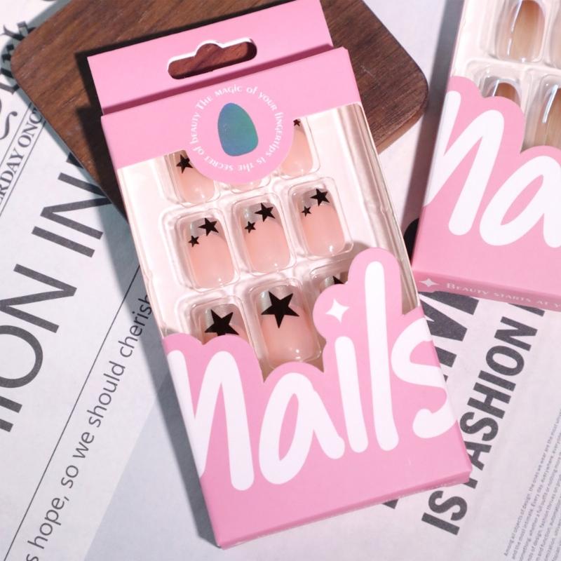 Quadratische Aufklebenägel Stern Falsche Nägel Aufklebenägel in 12 Größen, 24 Stück Französische Nagelspitzen für DIY Nagelkunst Dekorationen