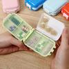 Pillendose mit 3-Schicht-Design Großer Behälter mit starken Schnallen Auslaufsicherer Wochenorganizer für Reisen