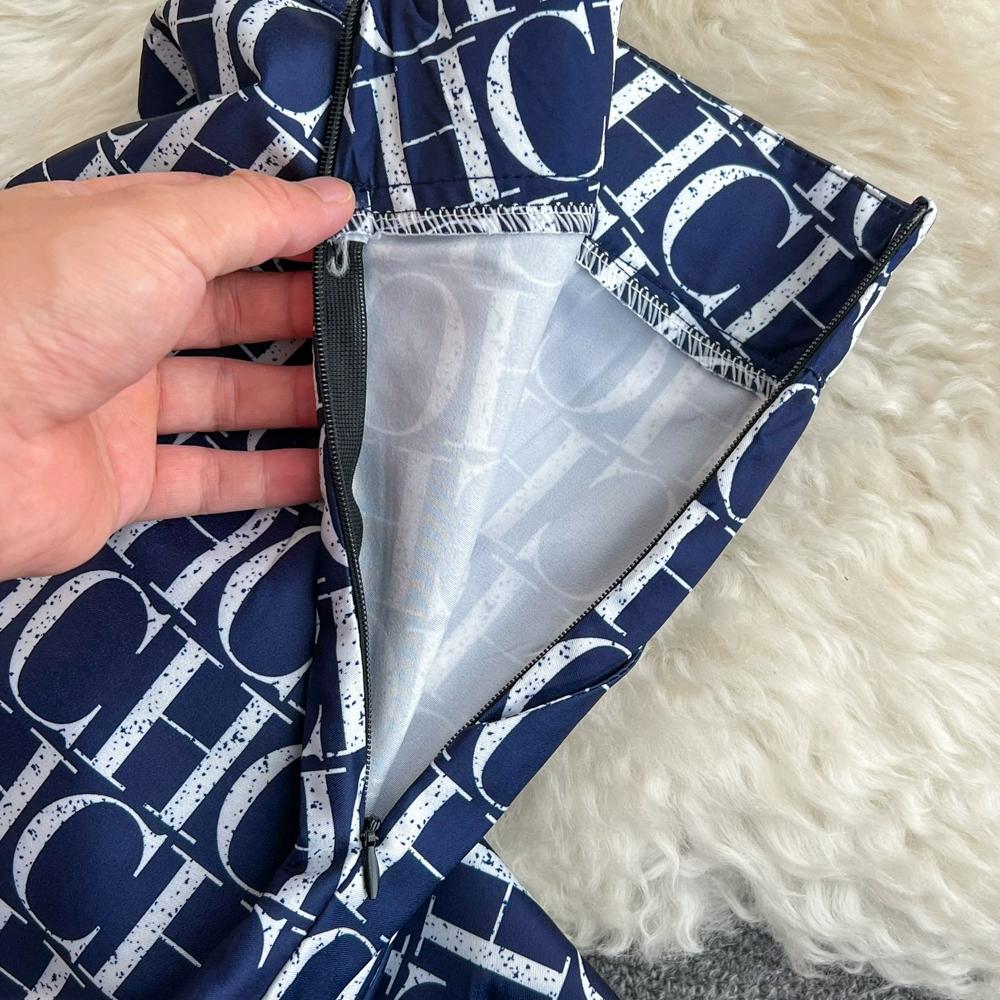 Women's Summer Version of The Loose Single-breasted Letters Printed Shirt Two-piece Set of High-waisted Thin Straight Wide-legged Trousers