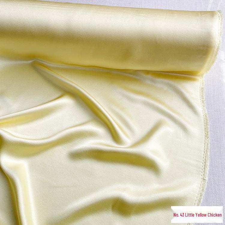 22 Momme Moerbeizijde Crêpe Satijn Stof voor Cheongsam, Beddengoed, Pyjama's en Haarelastiekjes.