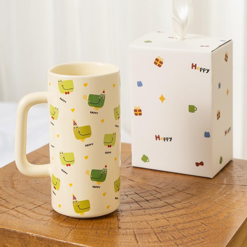 

High-value ceramic water cup, happy dinosaur souvenir, childlike and cute mug, large-capacity straight cup gift. 401-500ml