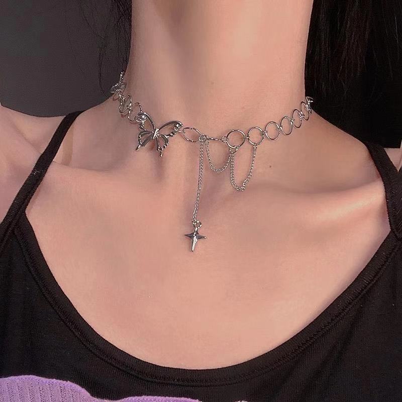 Korean version tide stacked butterfly necklace female niche design sense versatile personality Internet celebrity hip hop collarbone chain neck chain