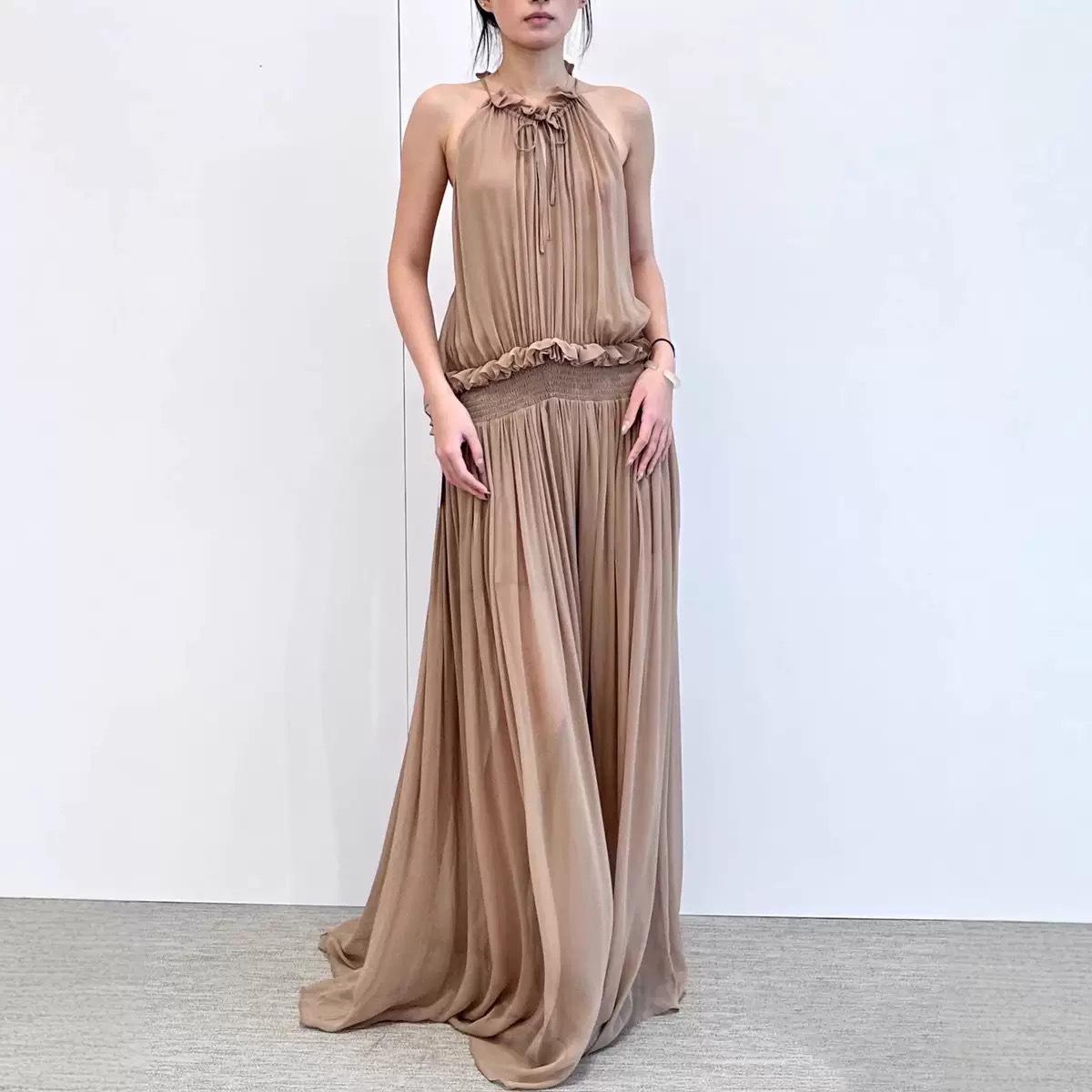 Elegant Halter Neck Two-Piece Long Dress - Spring/Summer 2026 Collection Small легкие хаки