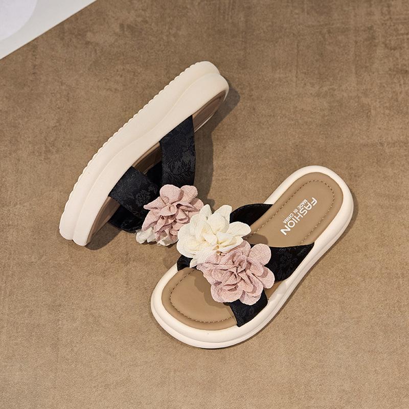 Fashion Summer New Casual Outer Wear Women's One-word Cool Slippers Flower Slippers Women's Beach Thick Bottom Soft Bottom