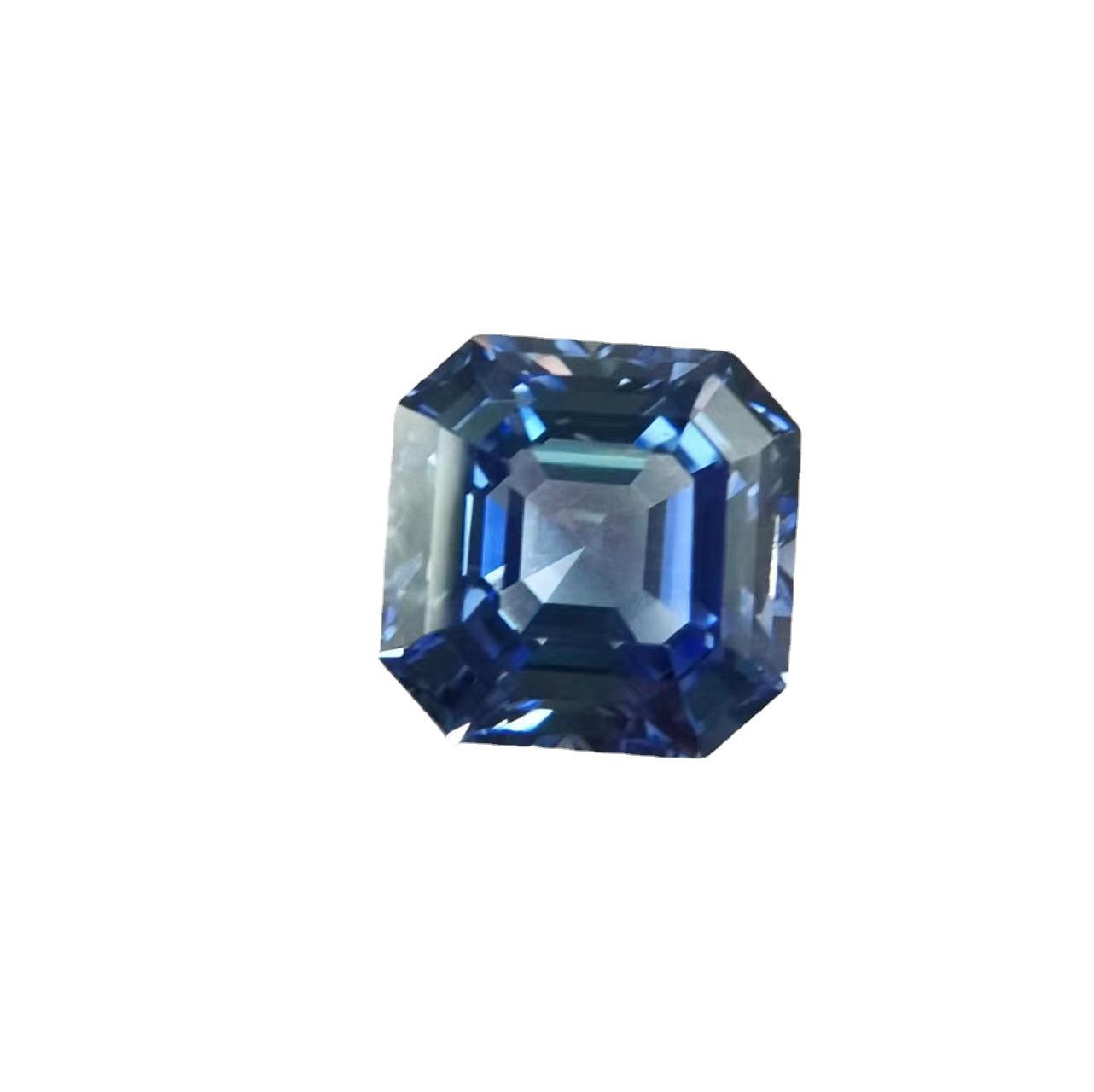 

Квадратный культивированный циркон огранки Ашер доступен для продажи Royal Blue