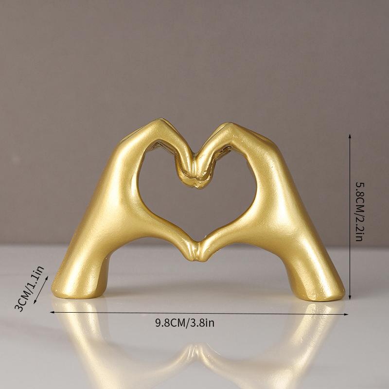Nordic Style Heart-Shaped Golden Carved Resin Abstract Hand Love Figurine Heart Wedding Home Decor