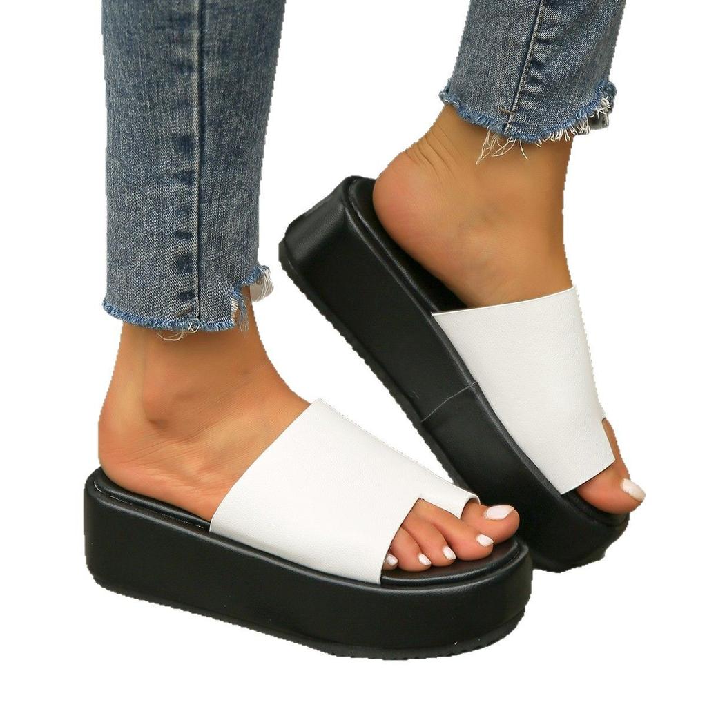 Large size thick-soled slippers women's 2025 summer open-toed slippers casual and comfortable large size cool slippers