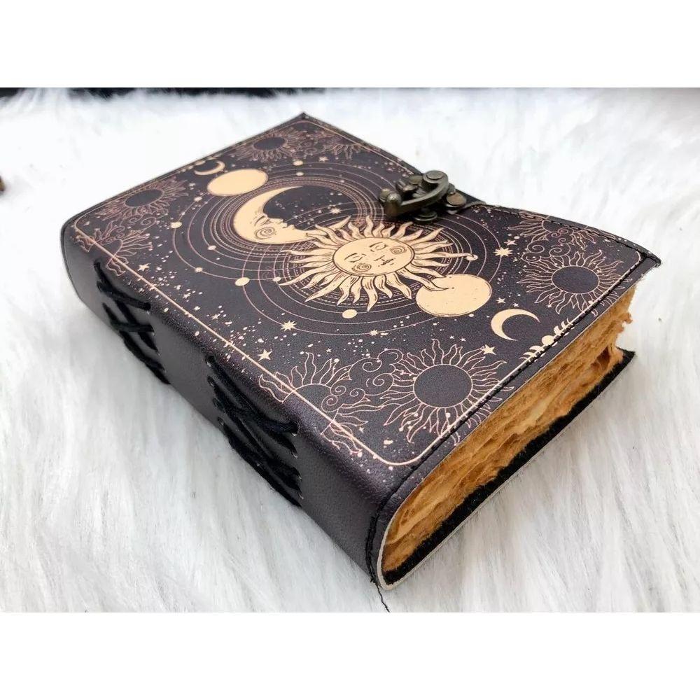 

Винтажный журнал ручной работы «Солнце и Луна», кожаный журнал, журнал-гримуар, 7x5 дюймов 7 x 5 in