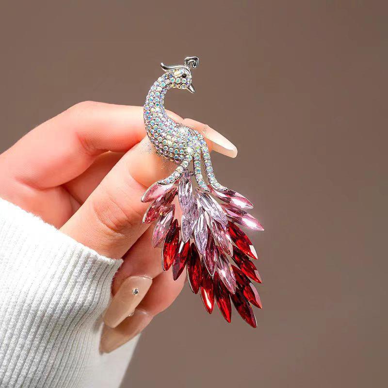 Exquisite Gradual Change Imitation Crystal Peacock Brooch Female Anti-light Buckle Elegant Atmosphere Dress Corsage