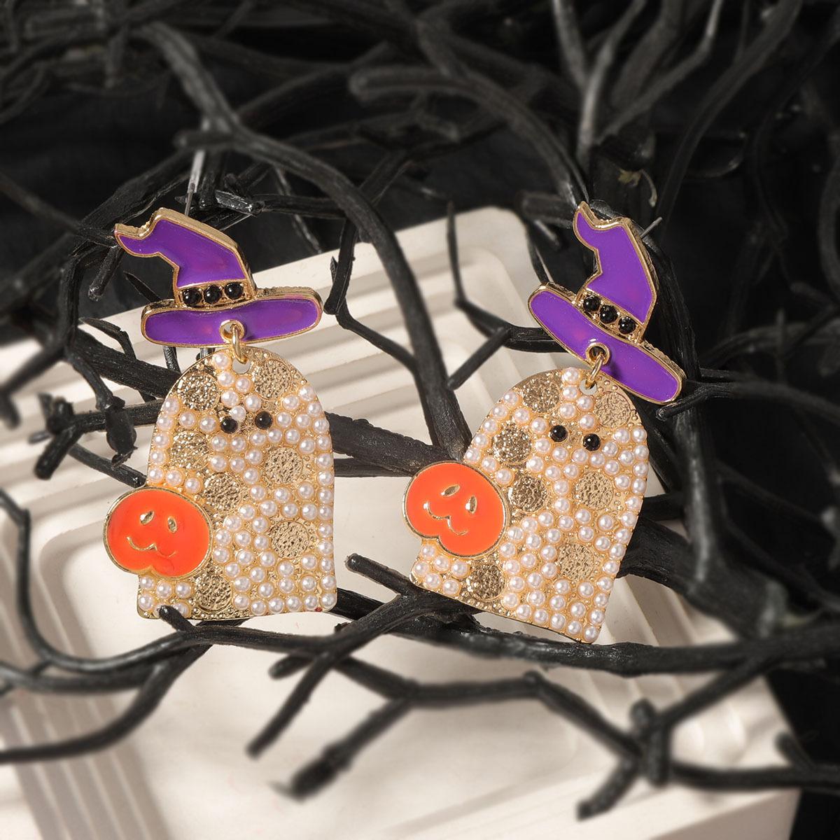 Halloween Funny creative design sense cute rice beads wearing hats ghost niche earrings белый