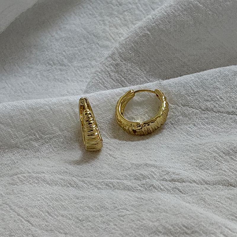 Fashion Simple Smooth Metal Hoop Earring Charm Women Trendy Vintage Party Accessories Gifts Handmade Jewelry