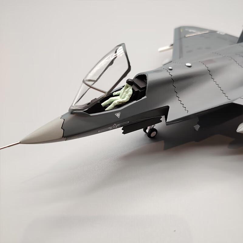 Nuobete 1:72 Su-35 Fighter Jet Model
