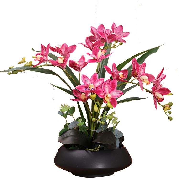Umelé kvetinové aranžmán s orchideou Cymbidium pre obývaciu izbu, jedálenský stôl alebo na vystavenie na TV skrinke