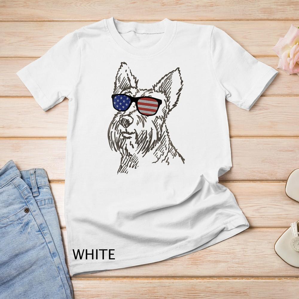 

Womens Scottish Terrier in glasses Unisex T-shirt XL