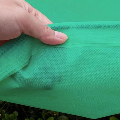 Atmungsaktives Material Vliesstoffabdeckung Pflanzenfrostschutzabdeckung