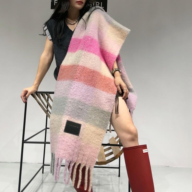 Niche design sense wool plaid contrasting color scarf women's autumn and winter warm scarf high-end tassel shawl
