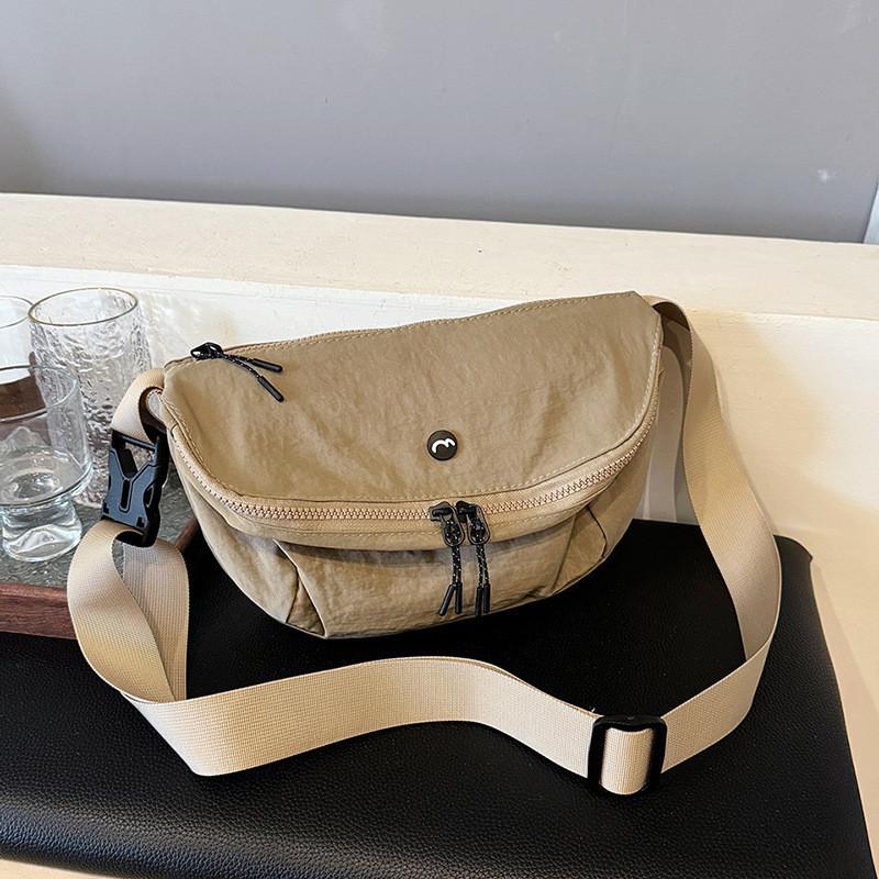 Ielgy Korean Version Trendy Casual Nylon Cloth Bag Simple All-Match Unique One-Shoulder Mess