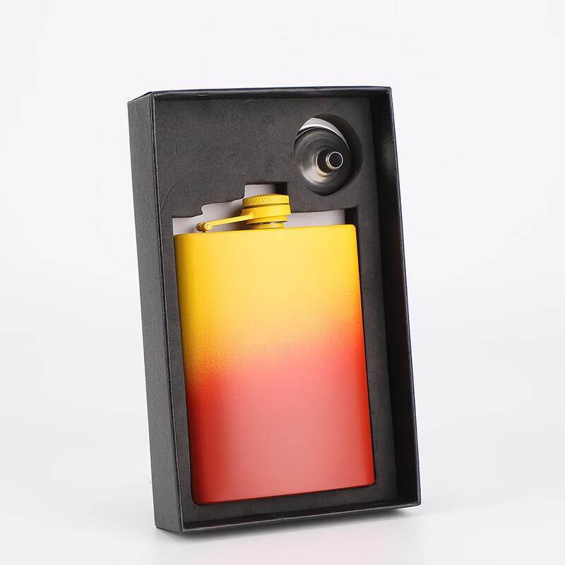 Portable Plastic Hip Flask Set