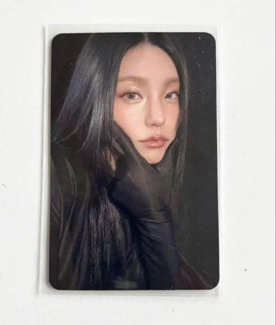 

[USED] itzy Yeji Air applemusic Pre-order Limited Trading Card B