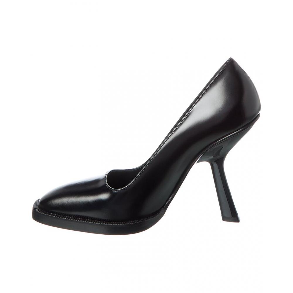 Salvatore Ferragamo Ferragamo Anser X5 Leather Pump Black