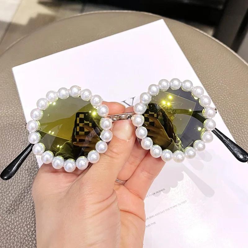 Retro Pearl Kids Sunglasses Girls Round Shape Goggle Candy Color Lens Sun Spectacles New Round Shape Sunglasses for Boys Girls Child Okulary