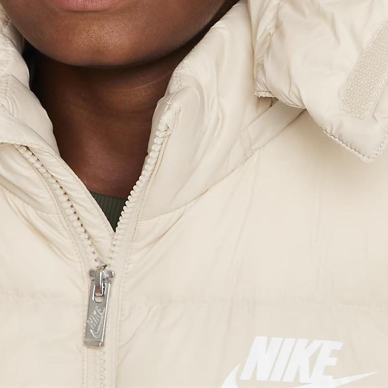 Nike Barn Logo Trykk Avtakbar Hette Dunvest Barn vest Sand-Hvit DZ9728-126