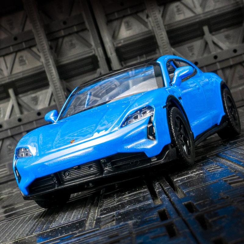 1/36 Porsche Taycan Turbo S Cross Turismo Alloy Sports Car Model Diecast Metal Race Vehicles Car Model Sound Light Kids Toy Gift