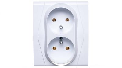 Festa Double Socket Z/U 16A Ip20 White Gpt-2X2P+Z 0872-00