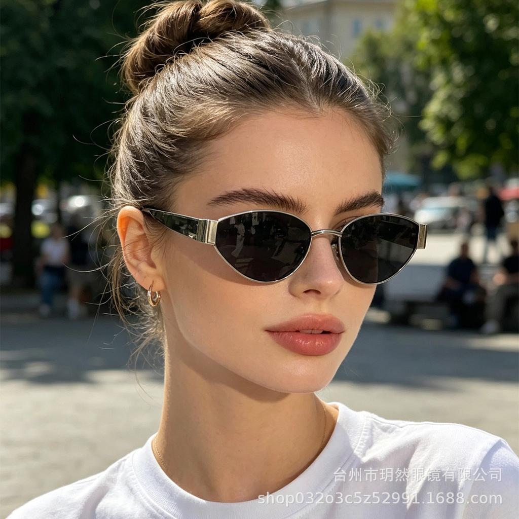 New cat's eye fashion simple sunglasses ins retro trend sunglasses women's small frame European and American sunglasses