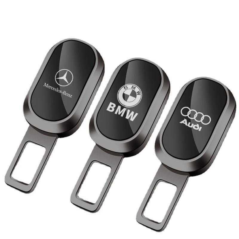 Multifunctional Seat Belt Extender with Window-Breaking Connector