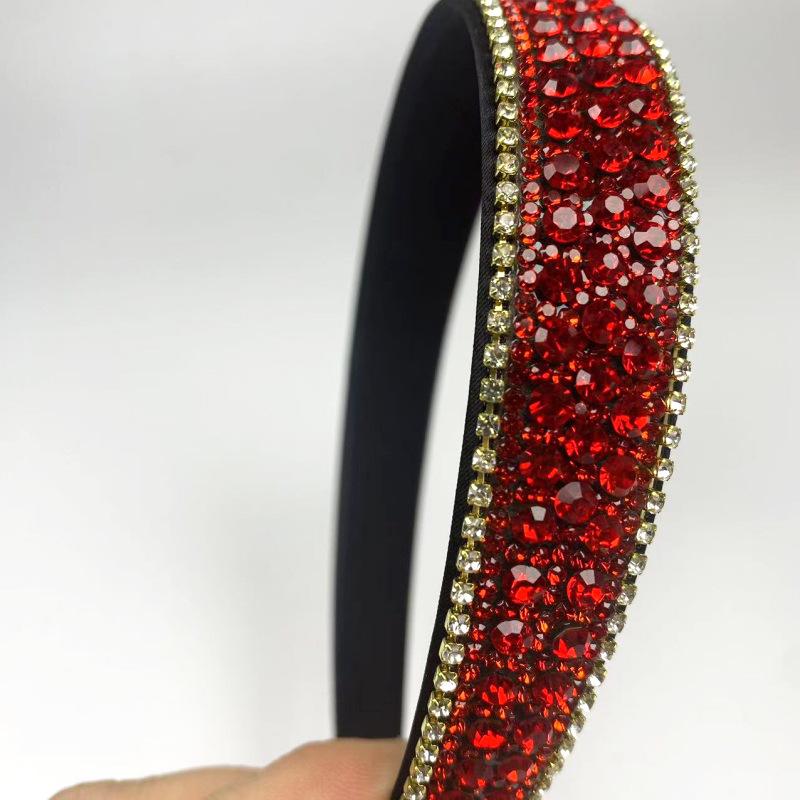 Modisches Strass Anti-Rutsch Stirnband: Retro-Stil, Vollständig mit Diamanten besetzt, Lichtluxus-Haaraccessoire