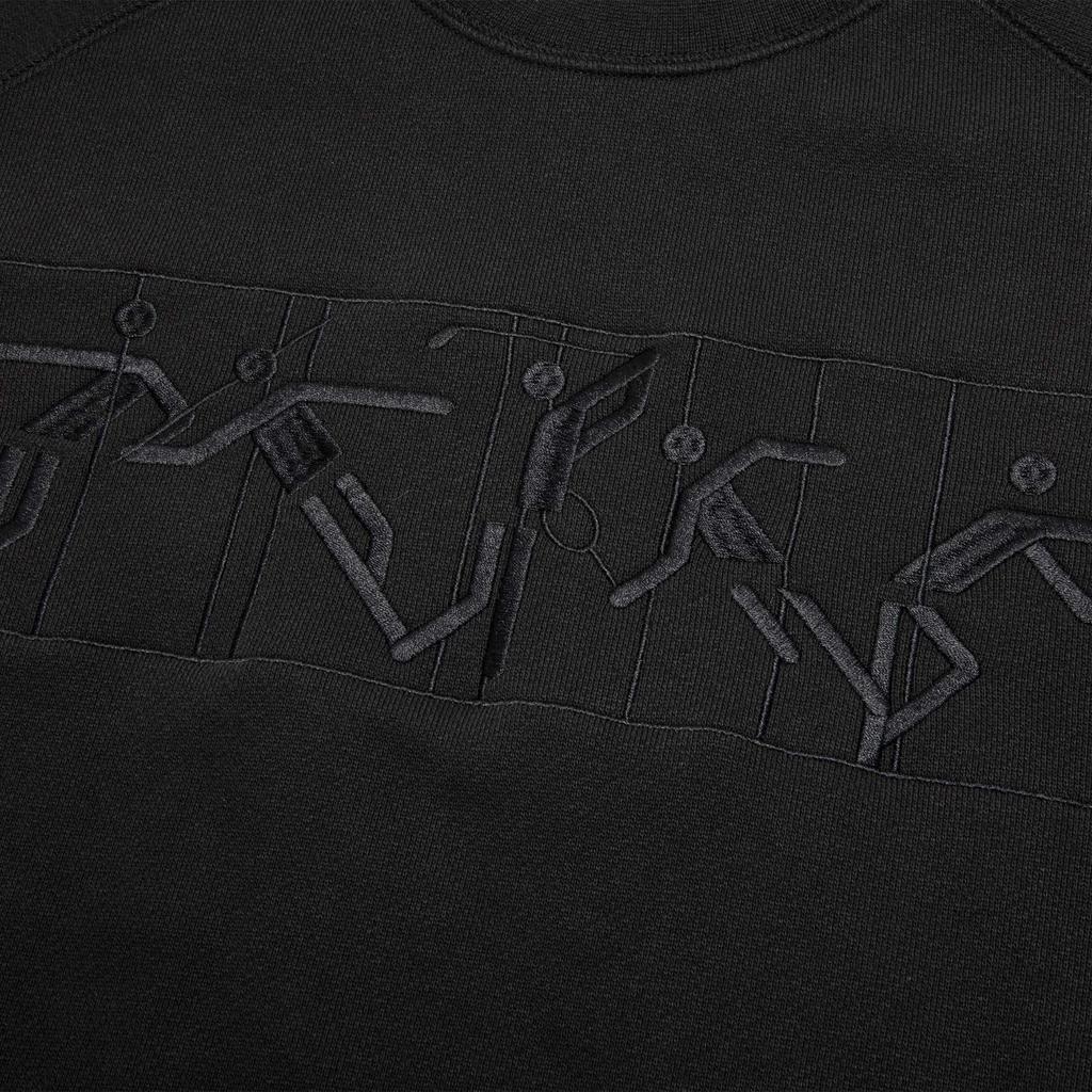 Puma Mmq Heroes Graphic Crew Embroidered Pattern Comfortable Soft Windproof Warm Sweatshirt Men sweatshirt Black 539512-01