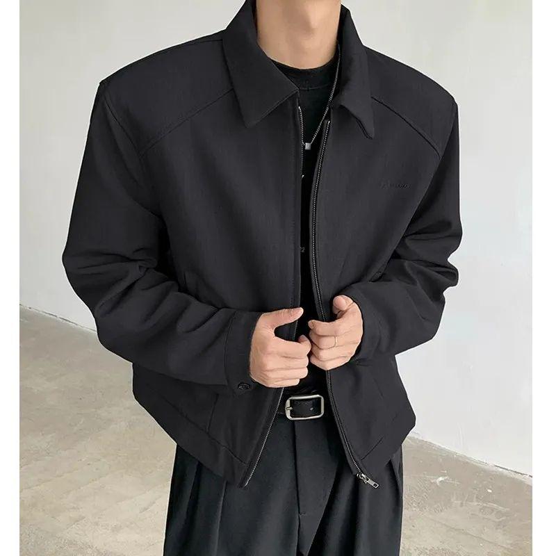 

Black Autumn Baseball Jacket for College Men: Stylish Short American Ruffian Design with Shoulder Pads M