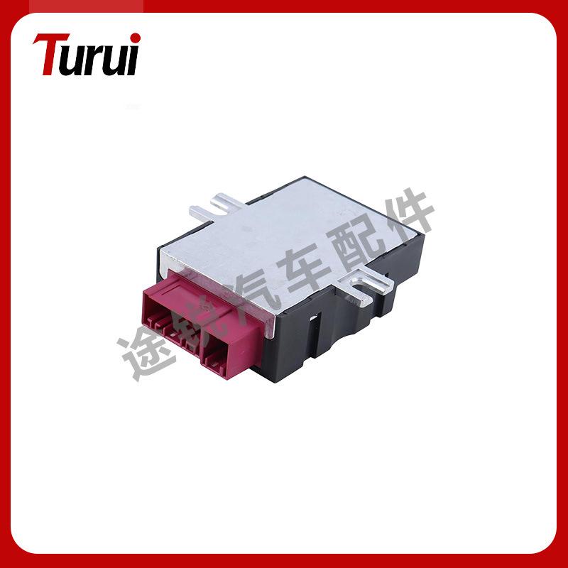Fuel Pump Control Module for BMW X5 E70/X6 E71/E90