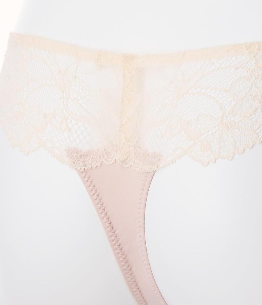 Peach John Nice Body Floating Pink Sizes Smooth to the Stretchy Fit Thong, Flower, Beige, M/L, T-Back Lace, Sheer, Touch,
