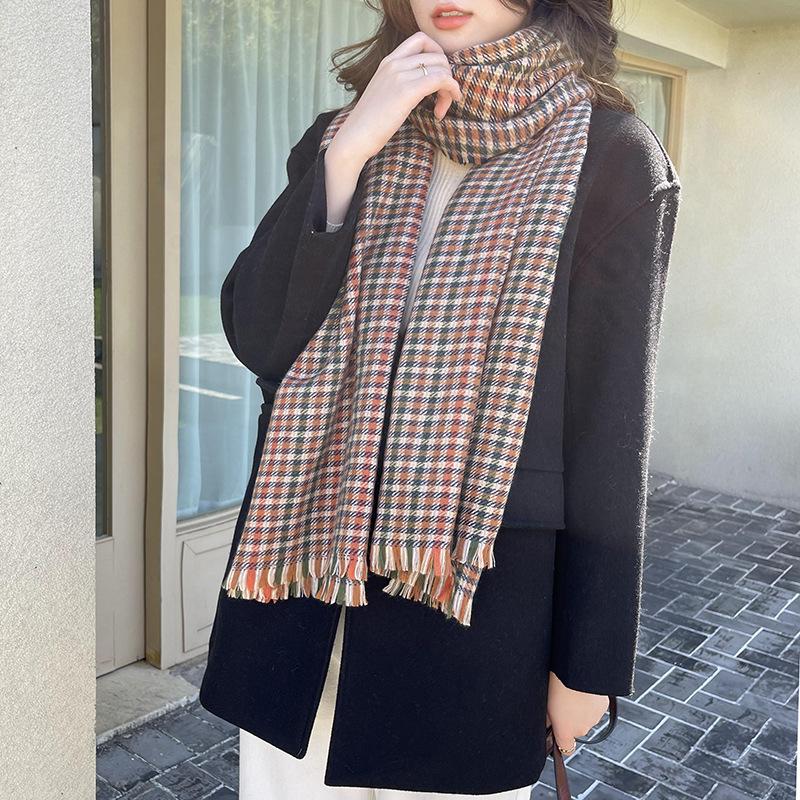 Petit foulard à carreaux Foulard doux imitation cachemire pour femme Foulard moyen et long Châle Foulard chaud