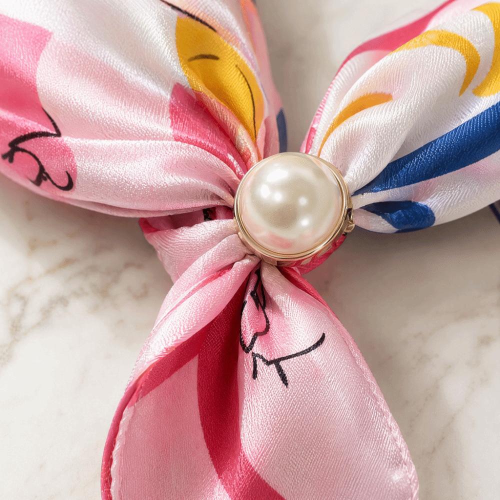 Lightweight Silk Scarf Breathable Printed Neck Scarf Accessory Magnetic Clasp Scarf Women