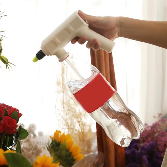 Handheld Electric Sprayer USB Rechargeable Pressure Sprayer Portable Garden Sprayer for Plant Watering Pet Bathing Car Washing