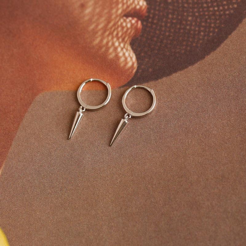 Euro-American Trendy Cone Pendant Ear Cuffs - Smooth Cold Punk Style Hoops for Women