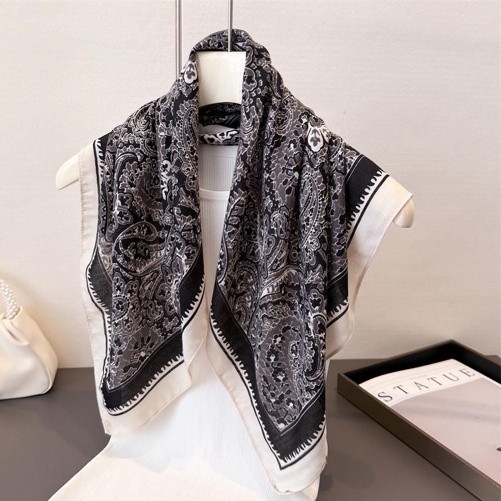 Vintage Print Square Scarf For Women Cotton Linen Feeling Neck Scarf Shawl Warp Elegant Neckerchief Bandanas Ladies Hijab