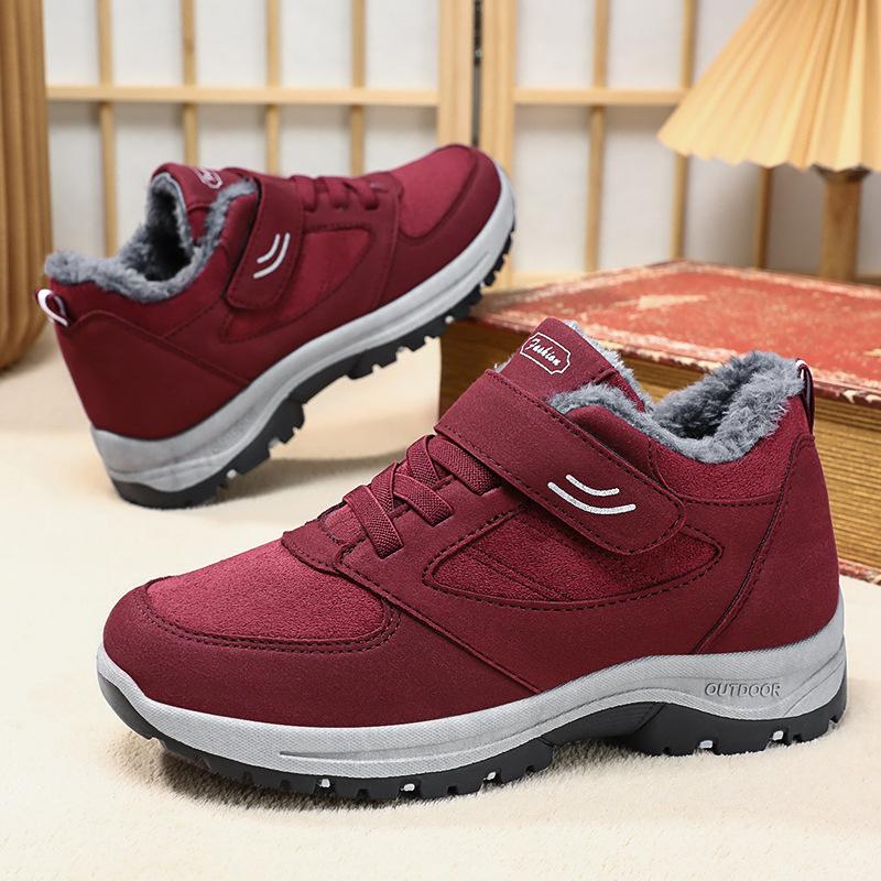 Cotton shoes women's 2025 couple's walking warm cotton boots casual piled thickened short boots middle-aged and elderly snow boots 2025