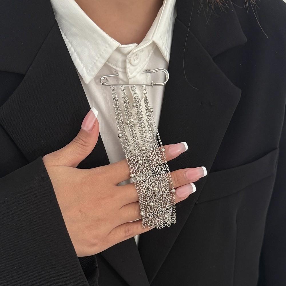 Geometric Love Pendant Pin Irregular Star Tassel Brooches Personality Tassel Chain Brooch  Male