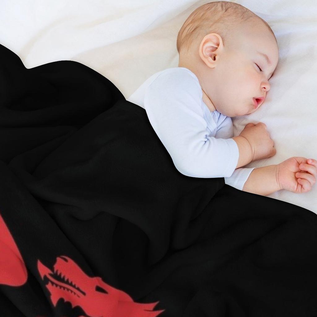 scarlets rugby Throw Blanket Nap For Decorative Sofa Stuffeds Camping Blankets