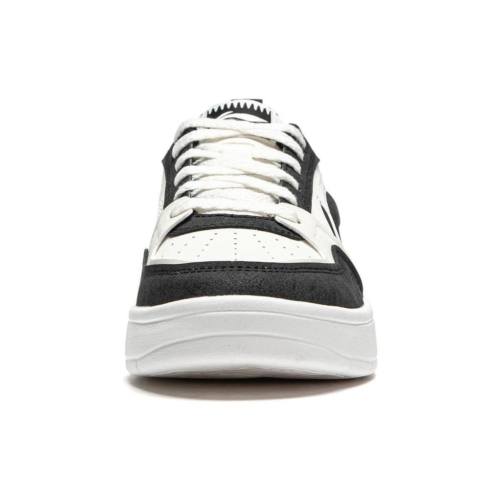 Li Ning Sycee V2 Rutschfeste, dämpfende und abriebfeste Low-Top-Skateboardschuhe für Damen, Schwarz/Weiß, AGCU248-5