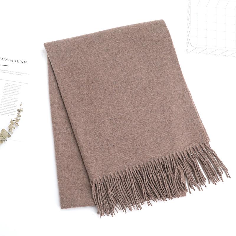 Wool and Cashmere Scarf: Gray Solid Color with Fur Trim, Warm Tassels for Autumn and Winter